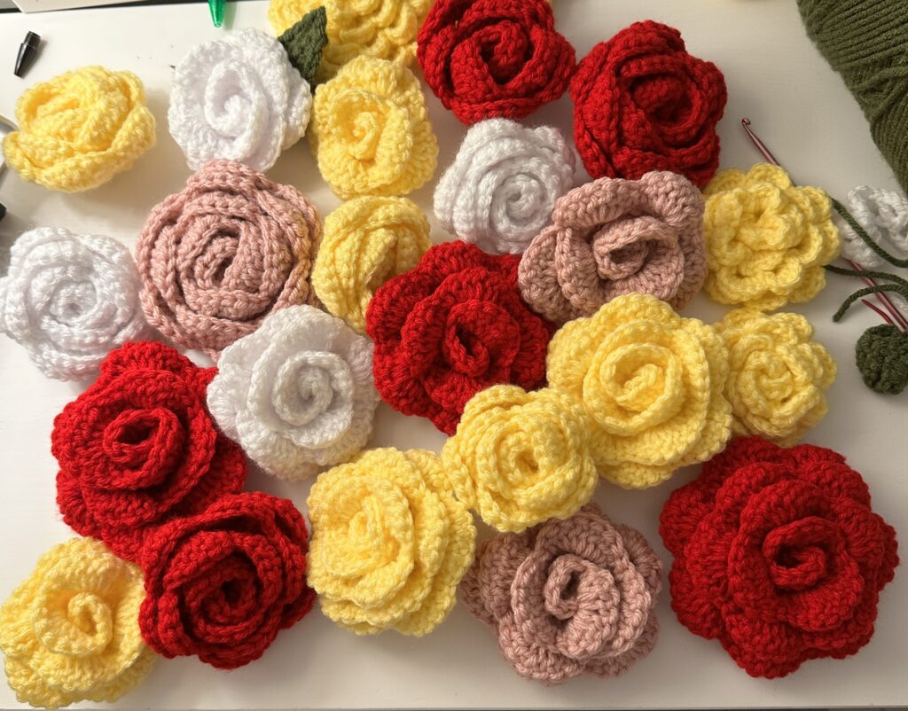 Crochet roses easy pattern for beginners